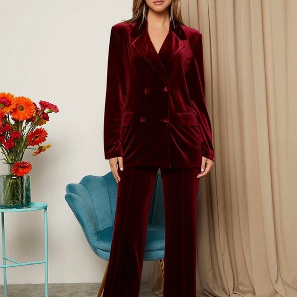 Maroon Elegant Womens Unity Double Button Velvet Blazer - Picture 4 of 5